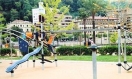 Roban asientos de columpios en los parques infantiles de bilbao