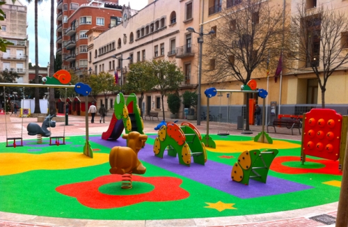 pavimento amortiguador de caucho para parques infantiles